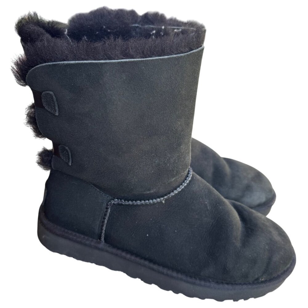 UGG Black Suede Sheepskin Boots Size 9 Womens Worn Once